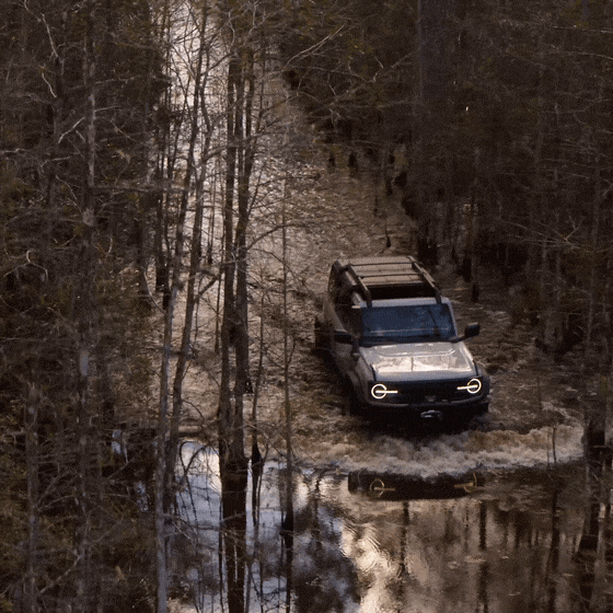 2022 Ford Bronco® Everglades™ gif 1x1